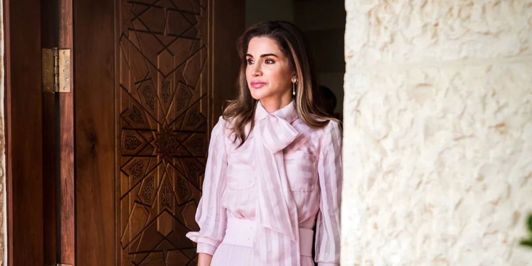 Christmas Royal Alert | Το πορτρέτο της βασίλισσας Ράνια και της οικογένειά της