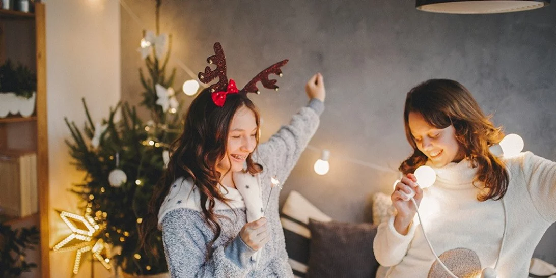 Τα καλύτερα χριστουγεννιάτικα τραγούδια των παιδικών μας χρόνων!