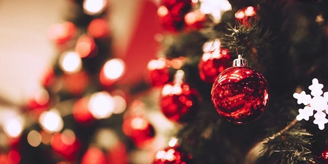 Ζήσε τη μαγεία των Χριστουγέννων στην καρδιά της Αθήνας!