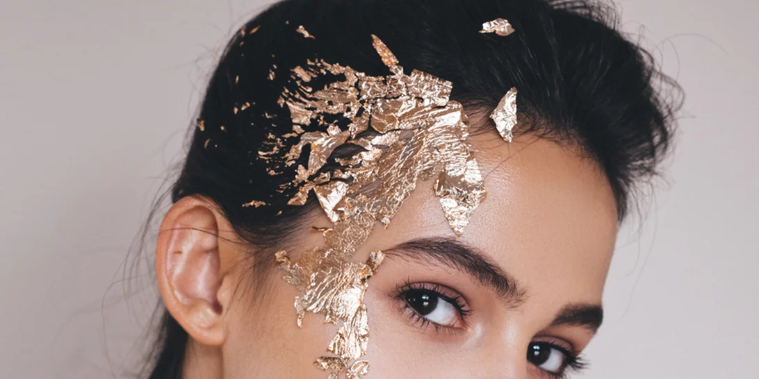 Πώς να βάλεις το χρυσό χρώμα στις beauty εμφανίσεις σου για να κερδίσεις τις εντυπώσεις