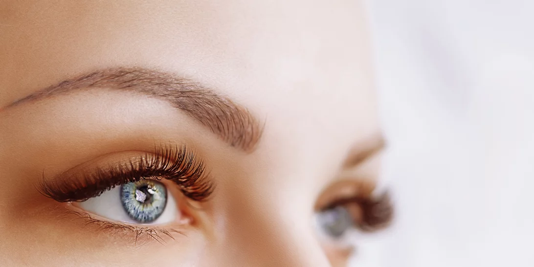 Θες πιο δυνατά φρύδια και βλεφαρίδες μέσα στο 2019: Ορίστε τι πρέπει να κάνεις από τώρα!