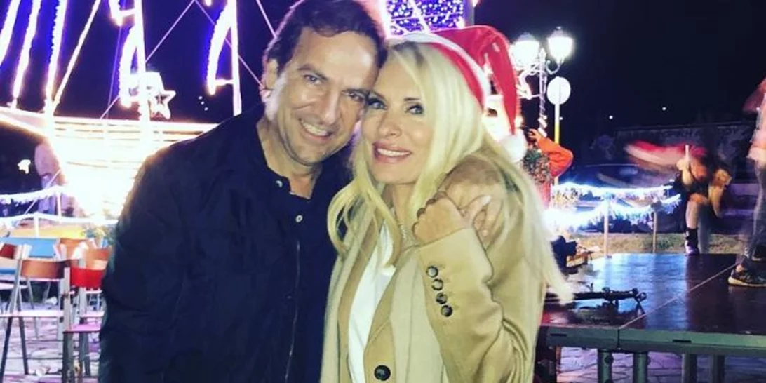 Ελένη Μενεγάκη | Στην Άνδρο στην αγκαλιά του Μάκη Παντζόπολου!