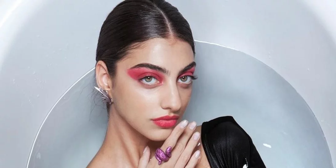 Ειρήνη Καζαριάν | Χέρι-χέρι στη Γλυφάδα με τον φύλακα άγγελό της