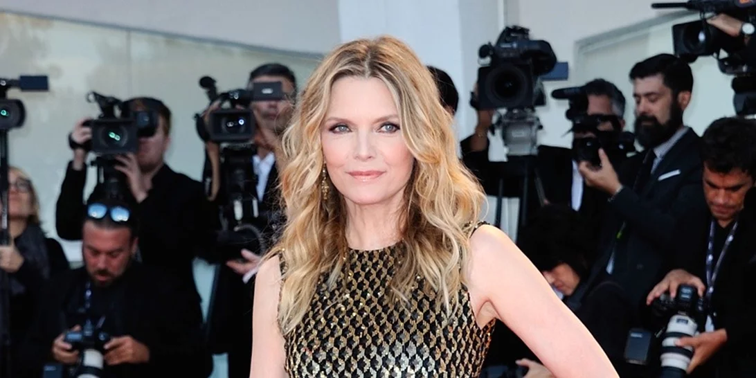 Michelle Pfeiffer | Μας δίνει μια γεύση από το νέο Maleficent