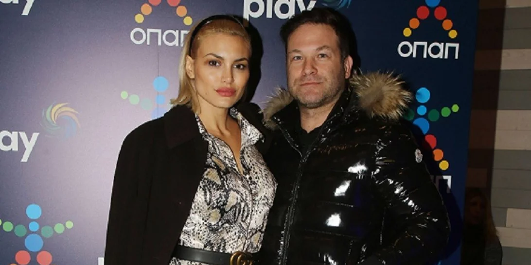 Αλεξάνδρα Παναγιώταρου | Το διάφανο top και οι τρυφερές στιγμές με τον σύζυγο, στην τοποθεσία Acro