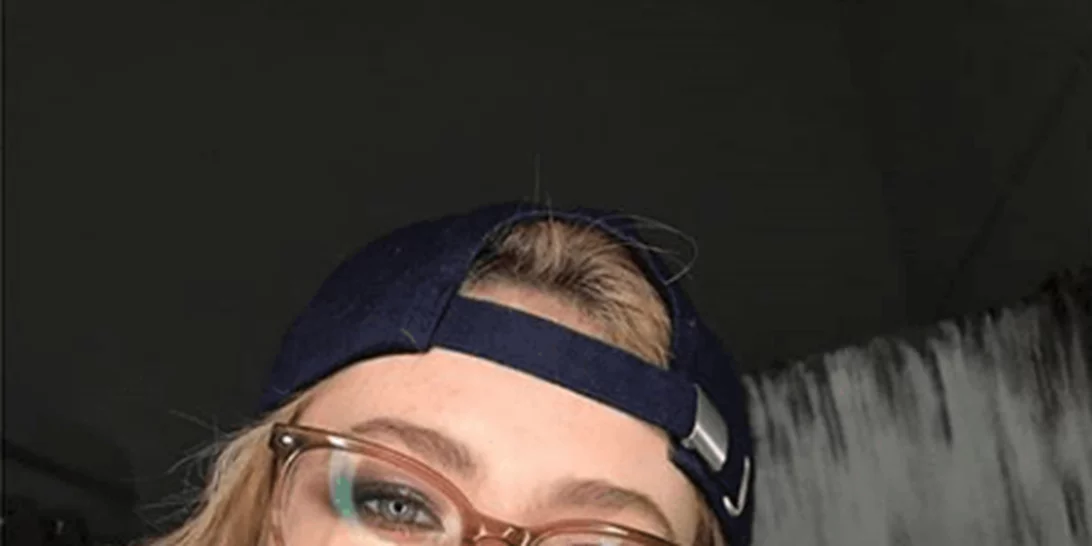 Ειρήνη Ερμίδου | Έκοψε κι έβαψε τα μαλλιά της ροζ