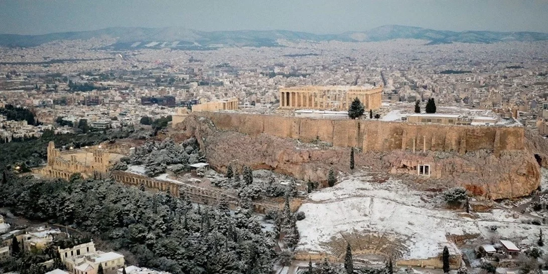 Twitter | Χιόνισε στην Αθήνα και οι χρήστες «τρελάθηκαν»