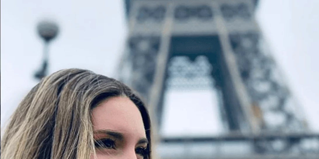 Αθηνά Οικονομάκου | Όλα τα looks από το ταξίδι της στο Παρίσι