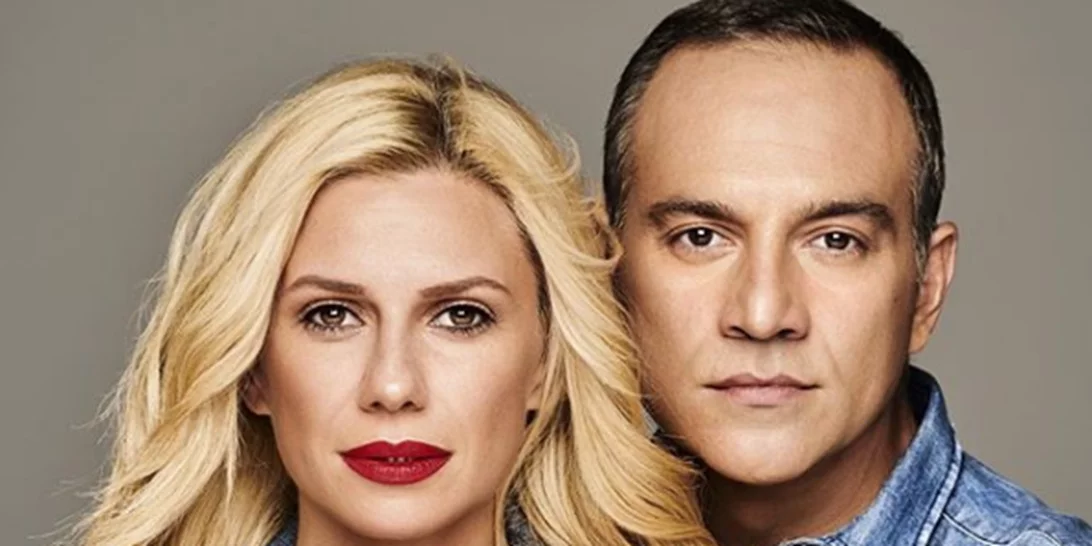 Κατερίνα Καραβάτου | Κατέρρευσε στον αέρα με το τηλεφώνημα της μητέρας της