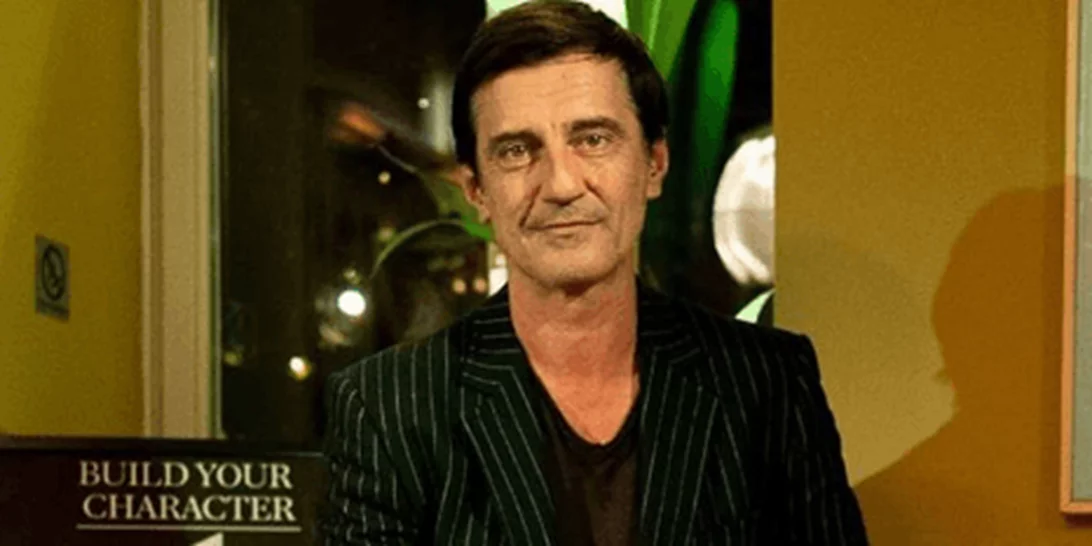 Ο Θοδωρής Κουτσογιαννόπουλος απαντά στο #10YearChallenge με την πιο επική φωτογραφία