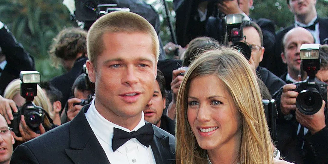 Η Jennifer Aniston στόλισε το χριστουγεννιάτικο δέντρο μαζί με τον Brad Pitt