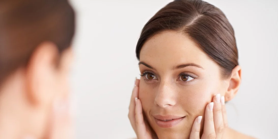 Πώς να εξαφανίσεις τις ρυτίδες με φυσικό τρόπο: Η δική μας πρόταση