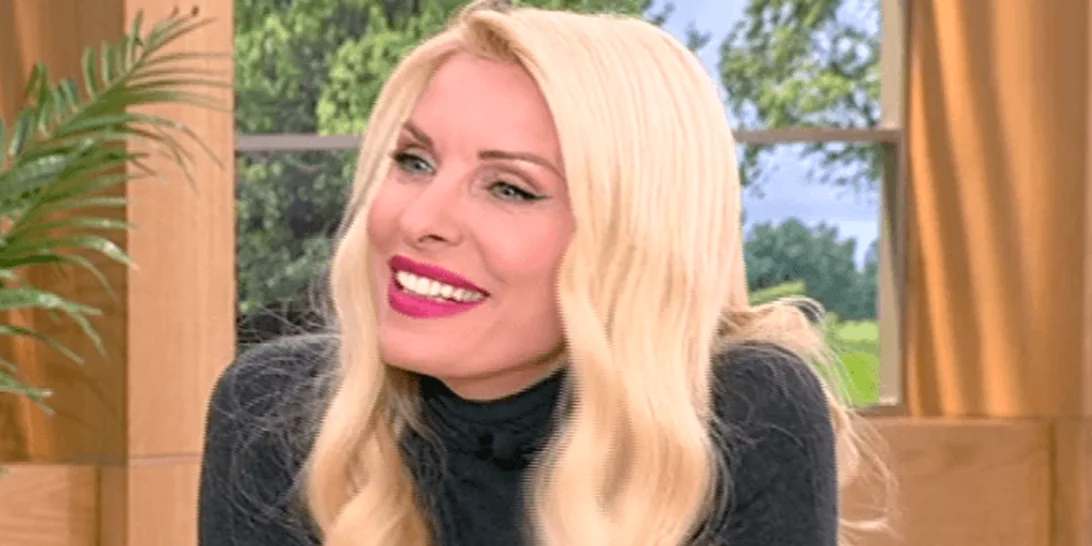 Ελένη Μενεγάκη | Το λάθος on air, η ασυνεννοησία & η αντίδραση της Ελιάνας Χρυσικοπούλου