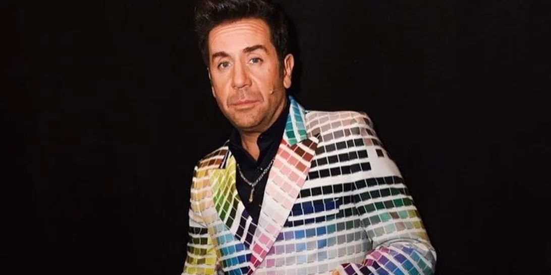 Όλοι μιλούν για το look του Γιώργου Μαζωνάκη στο Your Face Sounds Familiar