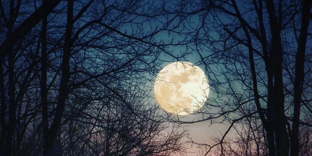 Υπερπανσέληνος | Οι πιο εντυπωσιακές φωτογραφίες από το χθεσινό βράδυ