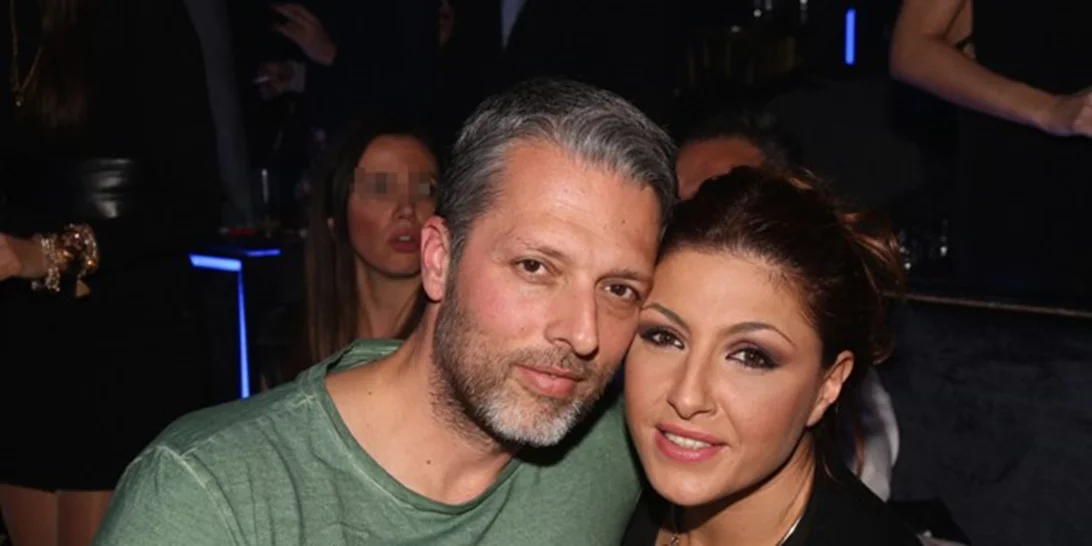 Έλενα Παπαρίζου & Ανδρέας Καψάλης | Σπάνια βραδινή έξοδος για το αγαπημένο ζευγάρι