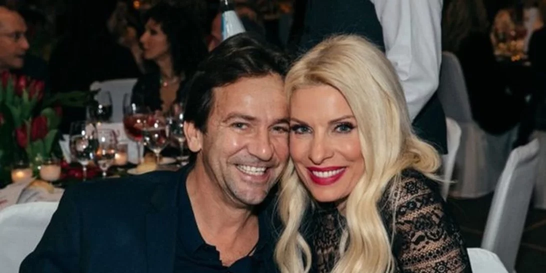 Ελένη Μενεγάκη - Μάκης Παντζόπουλος | Δες πού γιόρτασαν του Αγίου Βαλεντίνου (και το φόρεμα της παρουσιάστριας)