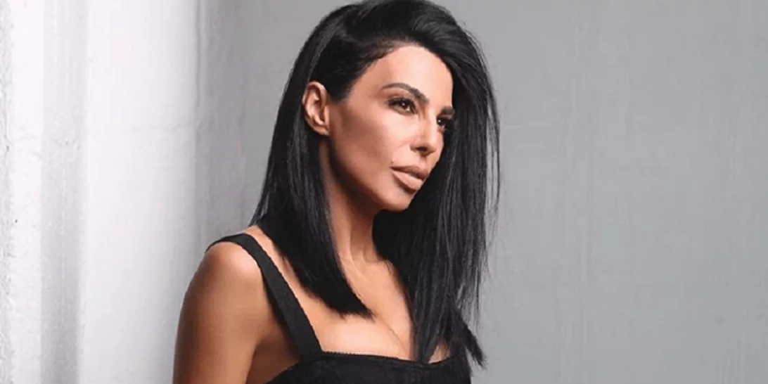 Κέλλυ Κελεκίδου | Η Ελληνίδα Kim Kardashian άνοιξε το χρώμα των μαλλιών της