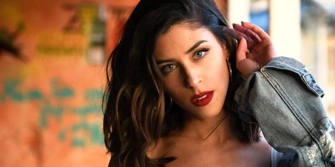 Demy | Δες την κούκλα αδελφή της, Ρώμη, μαζί με την πανύψηλη εντυπωσιακή μητέρα τους