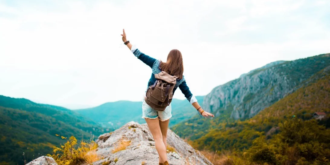 Βαλίτσα για το σαββατοκύριακο | 3 συμβουλές για να φτιάξεις την πιο πρακτική και στυλάτη βαλίτσα