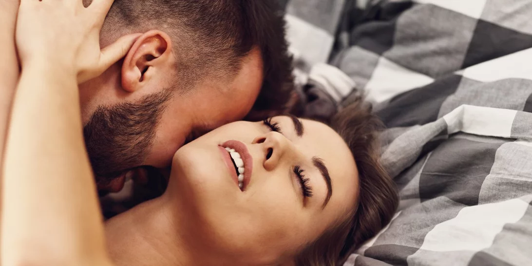 Όλα όσα πρέπει να γνωρίζεις για το ταντρικό σεξ