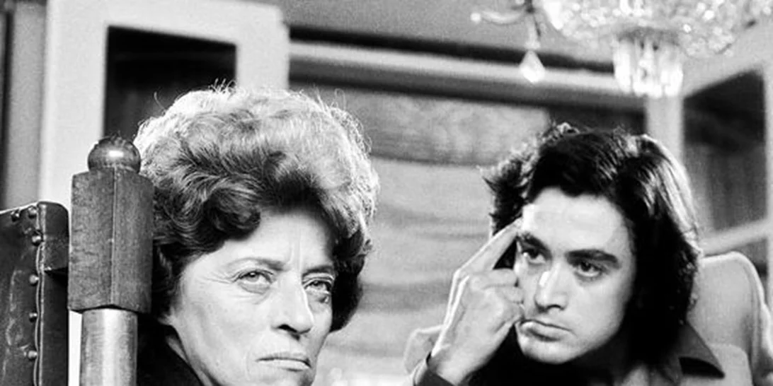 Η αείμνηστη Τασσώ Καββαδία άφησε πίσω της μία υπέροχη εγγονή που λατρεύει τη μόδα (pics)