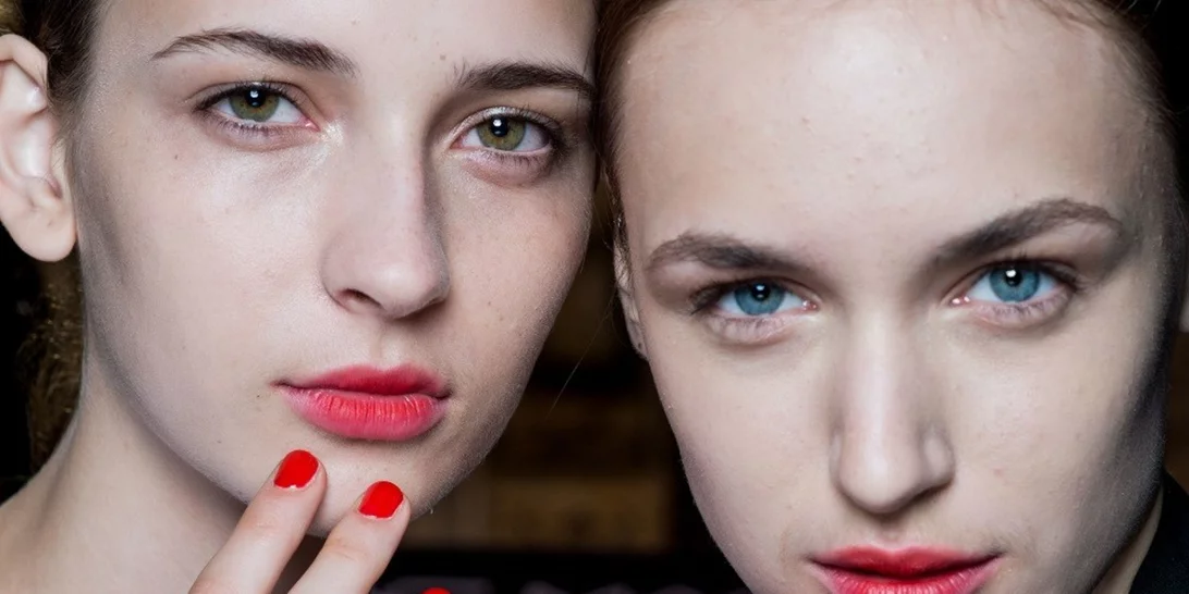 Το ιδανικό σχήμα νυχιών που κάνει τα δάχτυλα να φαίνονται πιο λεπτά