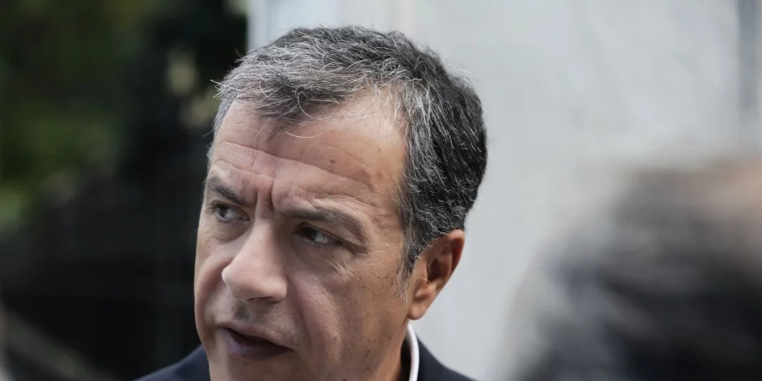 Σταύρος Θεοδωράκης | Δες τον στο θέατρο με την κόρη του, Αργυρώ