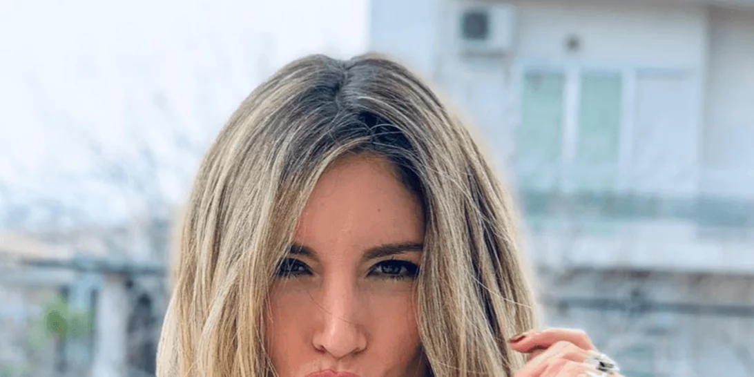 Η Αθηνά Οικονομάκου μιλάει για πρώτη φορά για τον κρυφό της γάμο