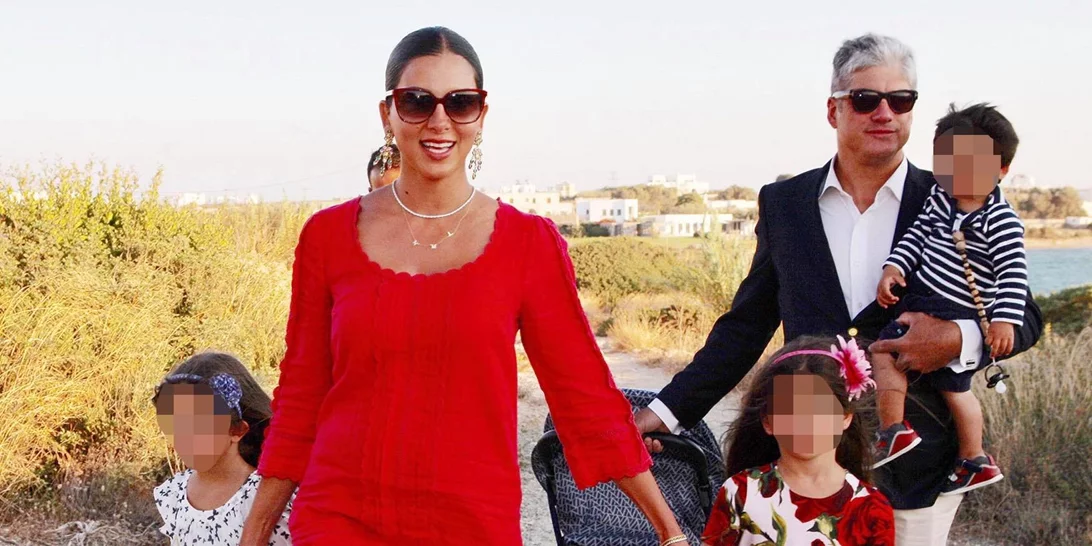 Σταματίνα Τσιμτσιλή - Θέμης Σοφός | Φωτογραφίες από το minimal σπίτι της οικογένειας