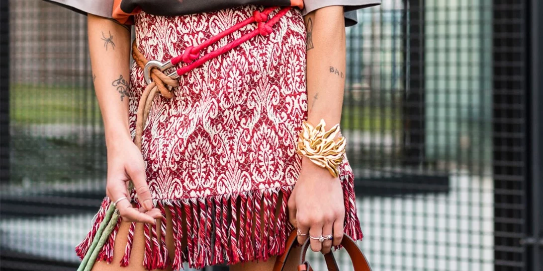 Τι κοσμήματα να βάλω; Έτσι θα φοράς σωστά βραχιόλια και δαχτυλίδια