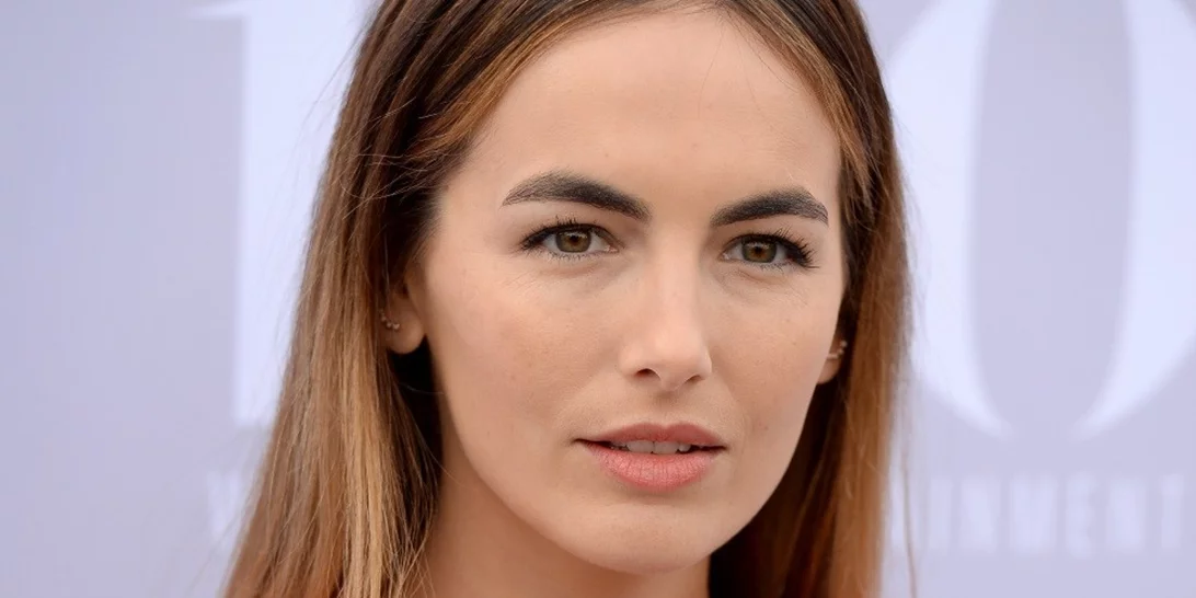 Πώς να φοράς το eyeliner αν έχεις καθοδικά μάτια