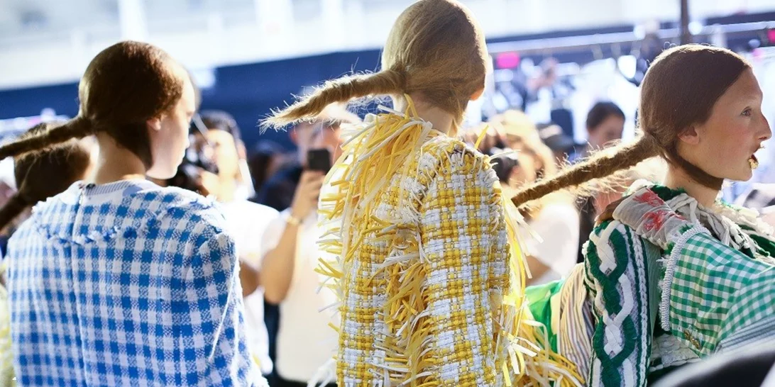Μόνο στο Missbloom.gr | Τα hair looks των μοντέλων στο show Thom Browne εμφανίστηκαν πρώτη φορά στον κόσμο της μόδας