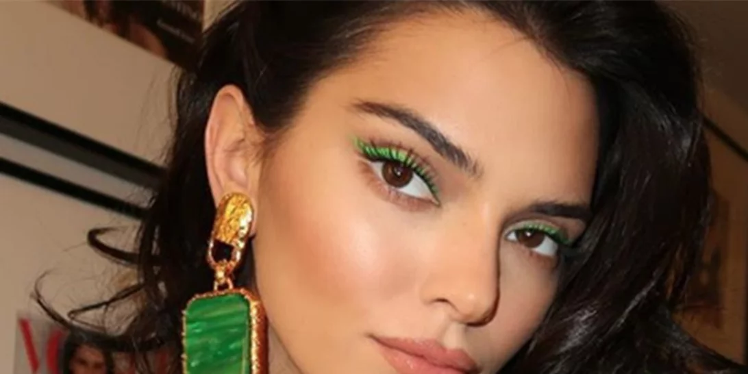 H Kendall Jenner με ένα χρώμα νυχιών που σηκώνει συζήτηση
