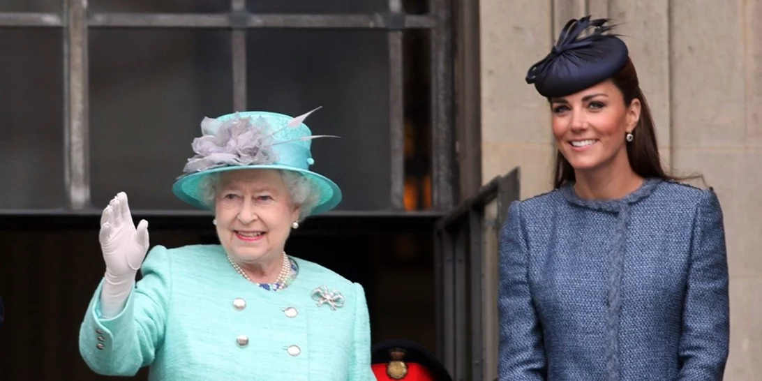 Kate Middleton | Η κοινή εμφάνιση με την βασίλισσα Ελισάβετ έπειτα από 7 χρόνια