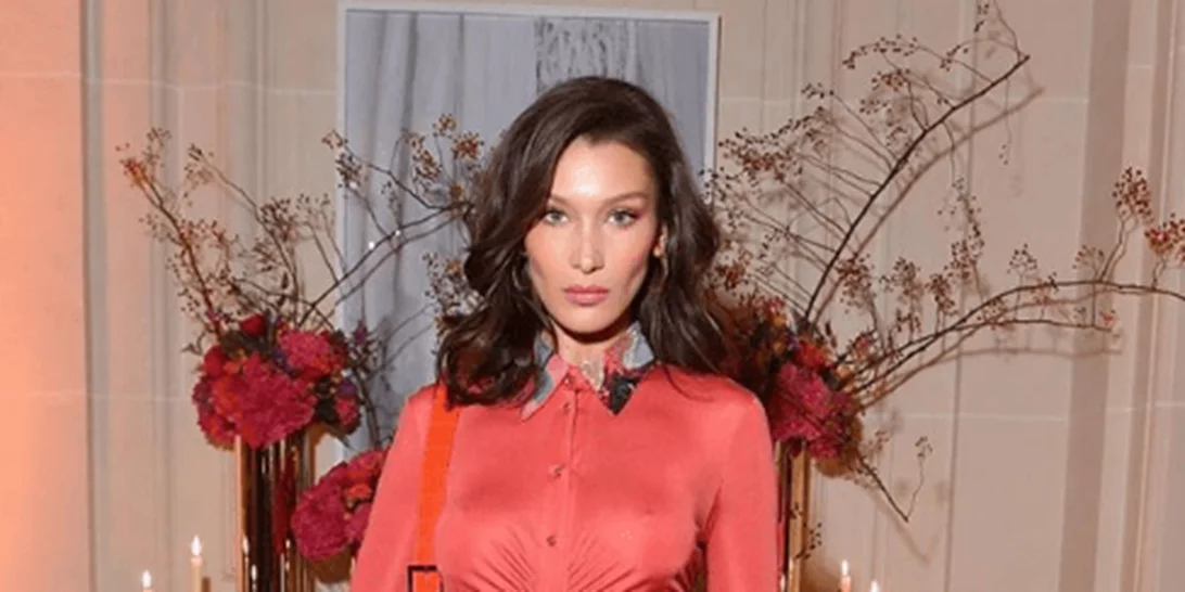 Bella Hadid | Πρωταγωνιστεί στο νέο εξώφυλλο της Vogue σαν μια άλλη Audrey Hepburn