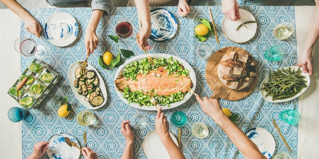 Τι να φάω στις διακοπές; (bonus: Οι διατροφικές «παγίδες» του beach bar)