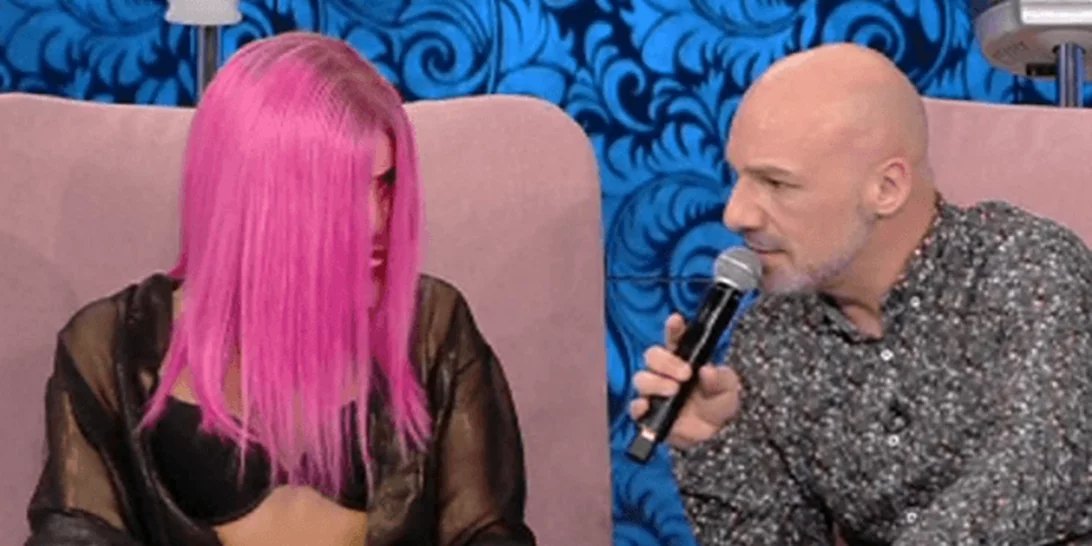 Νίκος Μουτσινάς | Η Soula Glamorous εισέβαλε στο πλατό