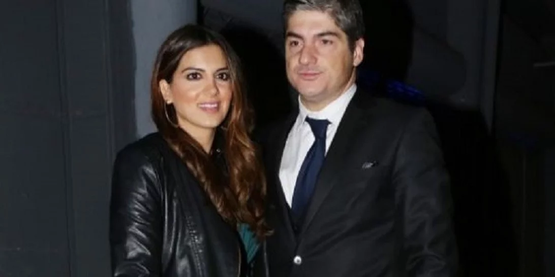 Οικογενειακή απόδραση στο εξωτερικό για Σταματίνα Τσιμτσιλή και Θέμη Σοφό | Φωτογραφίες από το αεροδρόμιο