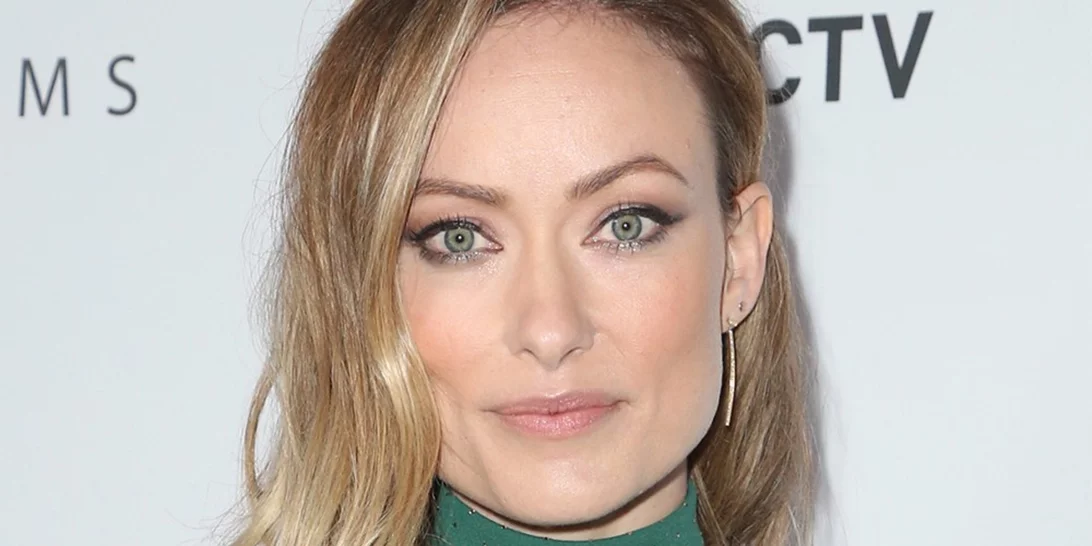 Olivia Wilde | Η εντυπωσιακή εμφάνιση με ένα (τόσο) απλό φόρεμα