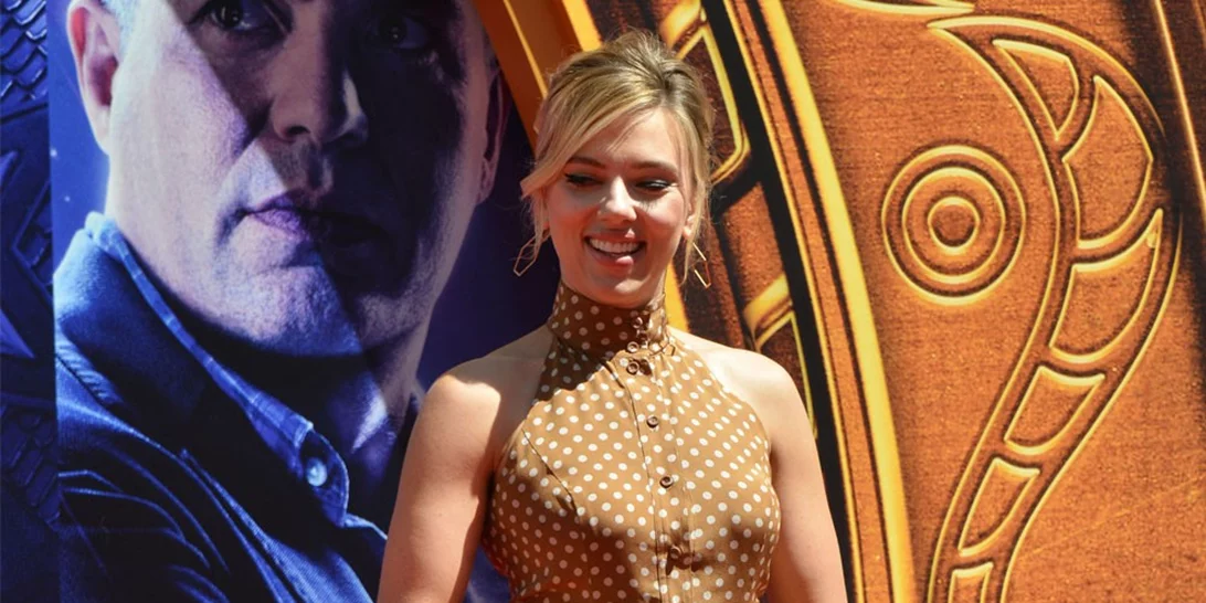 Scarlett Johansson: Αυτό το outfit της έφερε την άνοιξη