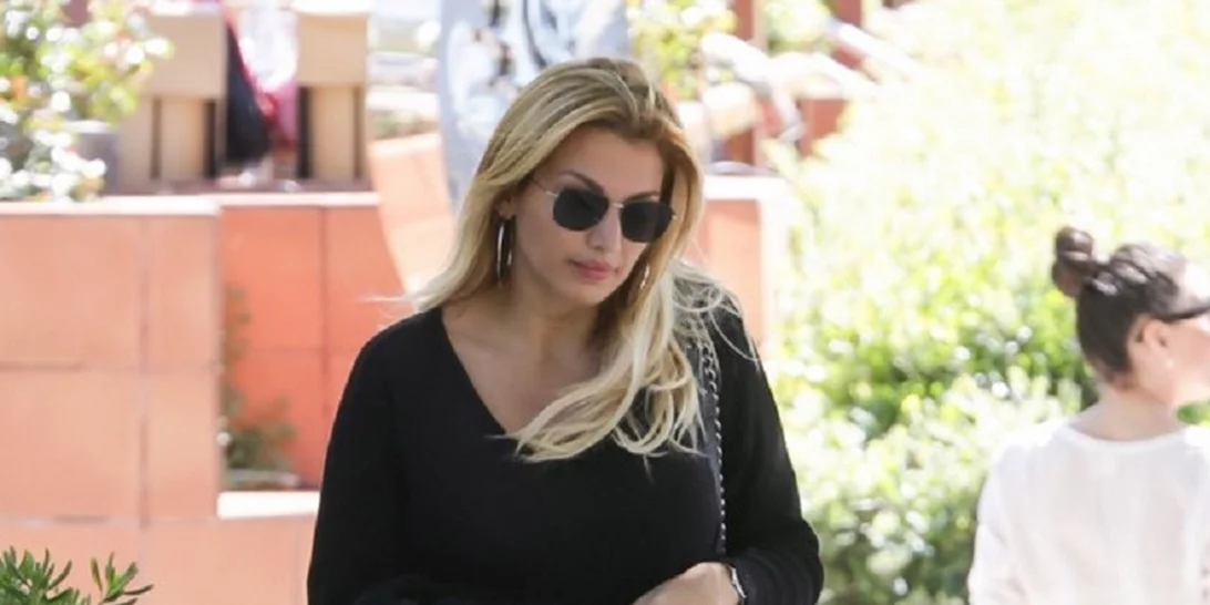 Κωνσταντίνα Σπυροπούλου | Σπάνια δημόσια εμφάνιση με τους γονείς της!