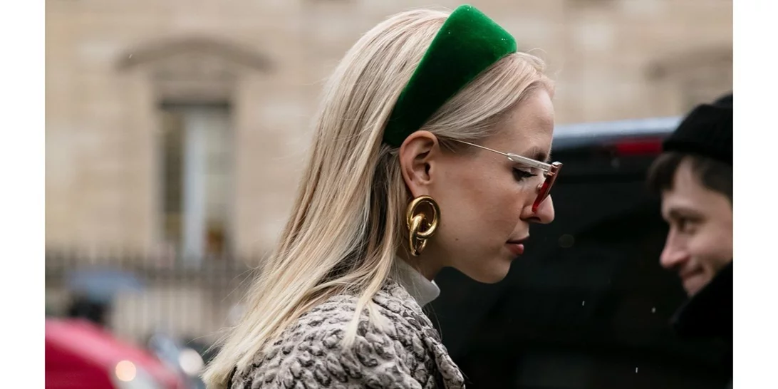 Πώς φορούν τα αξεσουάρ μαλλιών οι αγαπημένες μας celebrities και Influencers;