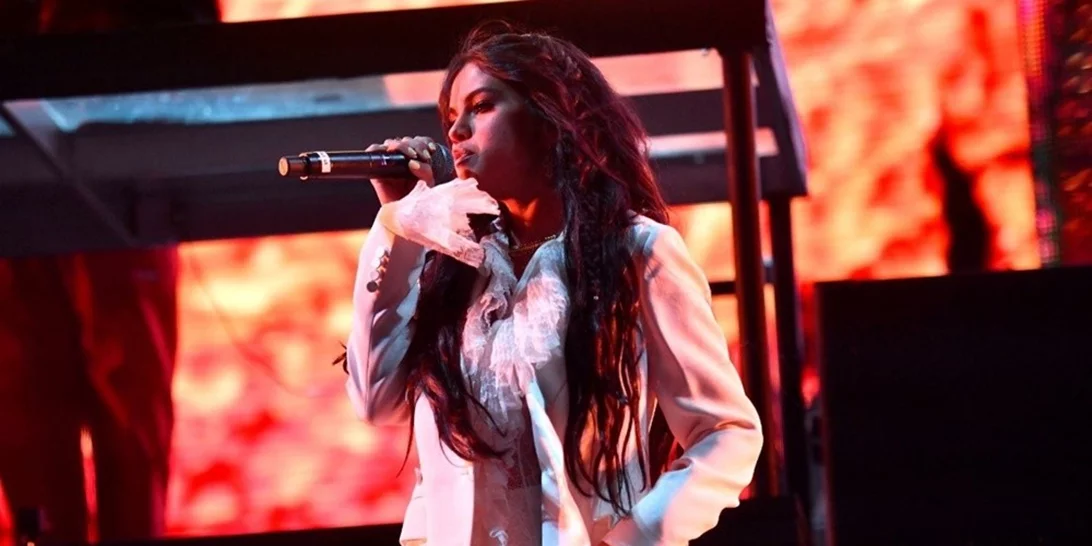 Selena Gomez | Επέστρεψε στη σκηνή μετά από ένα χρόνο απουσίας