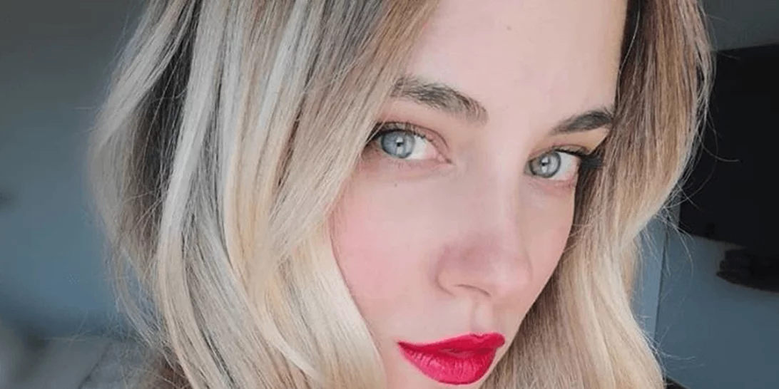 Δούκισσα Νομικού | Μας ξάφνιασε η αλλαγή στα μαλλιά της! Τι χρώμα τα έκανε;