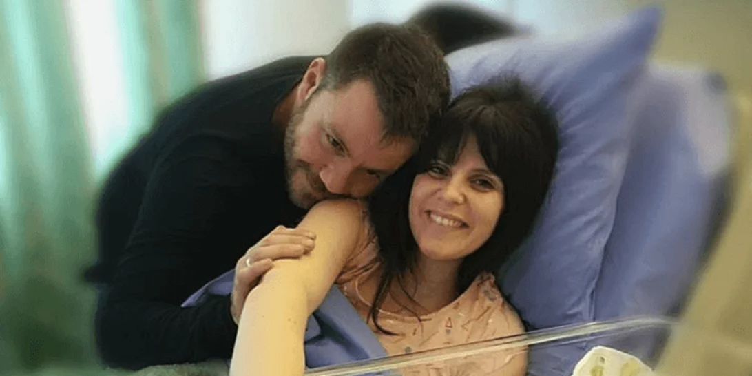 Ευτύχης Μπλέτσας | Η σύντροφός του πήρε εξιτήριο από το μαιευτήριο (pics)