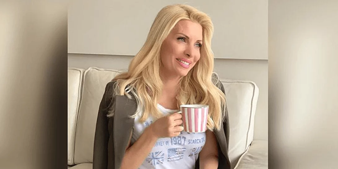 Ελένη Μενεγάκη | Η πρώτη φωτογραφία με μαγιό για το 2019 με αφορμή τις διακοπές του Πάσχα