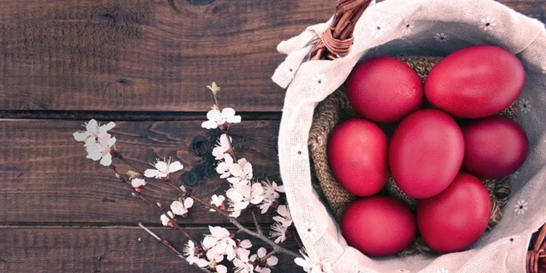 3 tips για να μην σπάσουν τα πασχαλινά αυγά