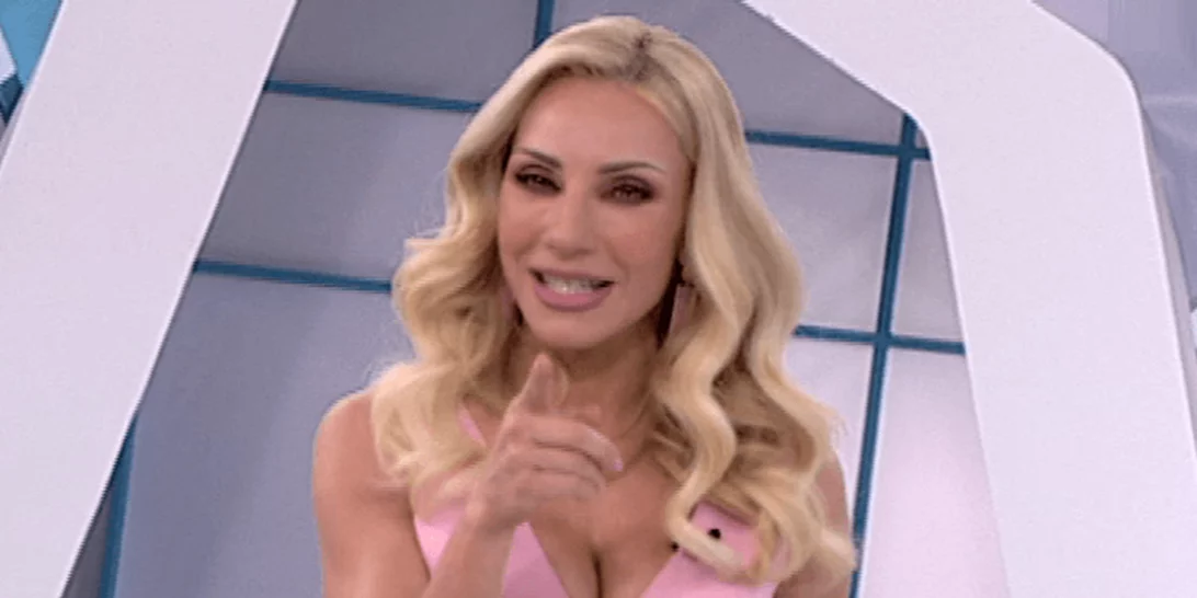 Μεσημεριάτικα | Αυτή είναι η αντικαταστάτρια της Έλενας Τσαβαλιά!