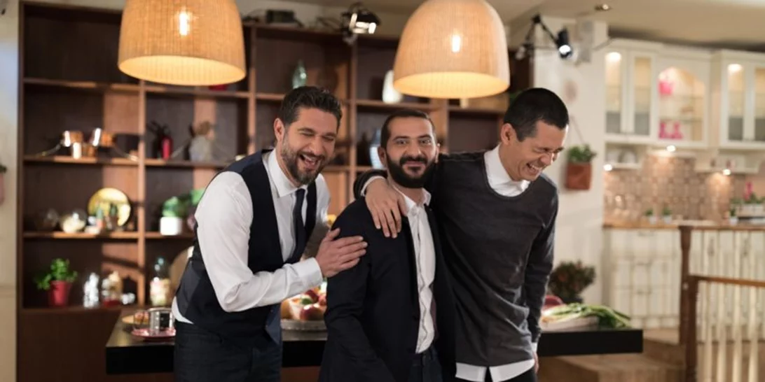 Οι άλλοι είναι πολύ ψηλοί | Ο Λεωνίδας Κουτσόπουλος (αυτός ο cool τύπος) αποκάλυψε το ύψος του